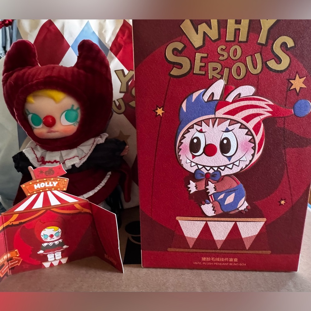 Pop Mart Why So Serious - Molly Crimson Dancer - New/open box